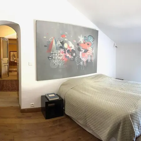 Dependance * Valensole